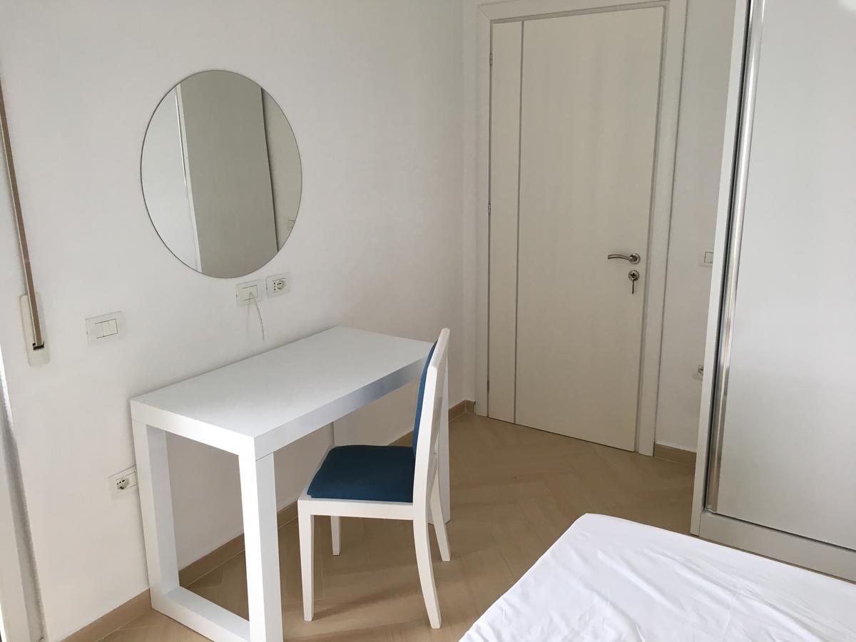 White Residence Apartament Sarande Exterior photo