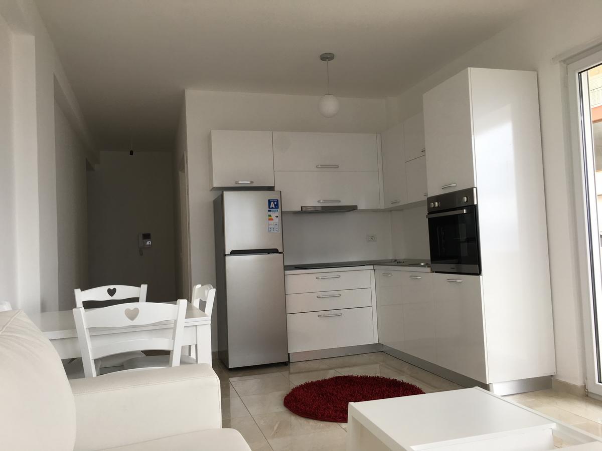 White Residence Apartament Sarande Exterior photo